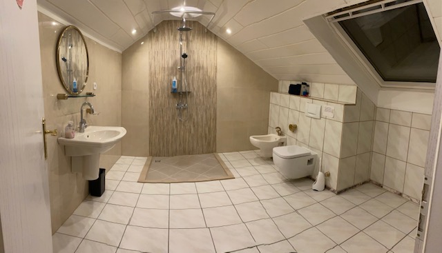 Badezimmer Easy Stay Zimmervermietung