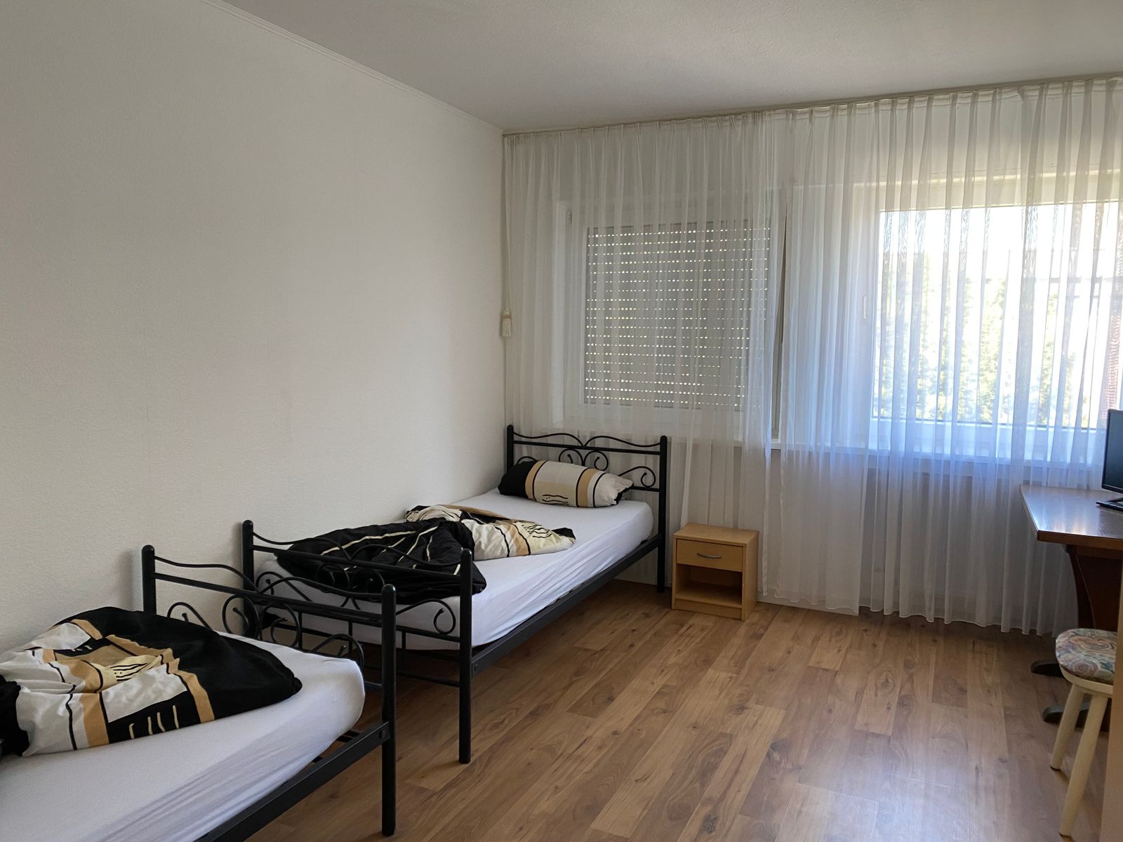 Hostel Easy Stay Zimmervermietung